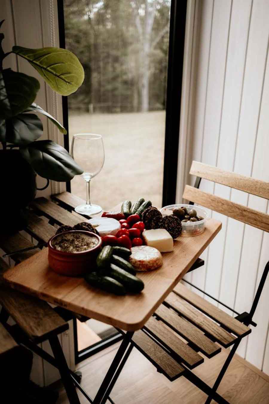 Hidden-Creek-Tiny-Home-table image of table